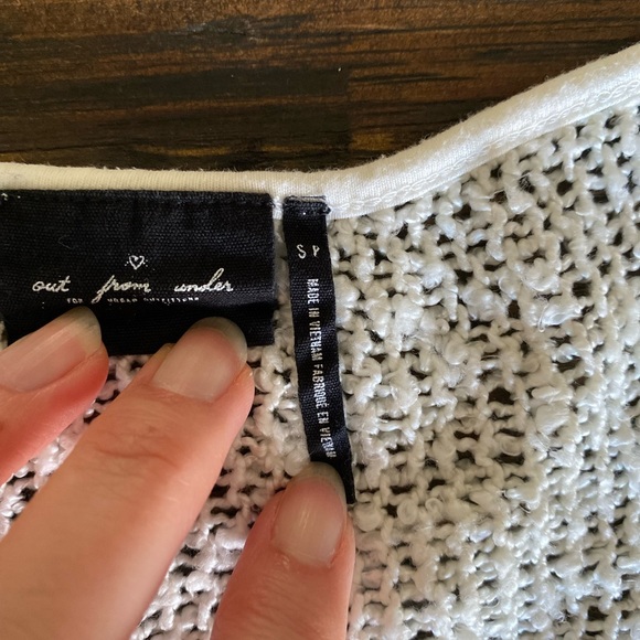 UO Out from Under double scoop neck slouchy loose knit crop sweater - Picture 5 of 11